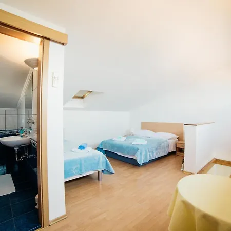 Apartments By The Sea Selce, Crikvenica - 2364 Extérieur photo
