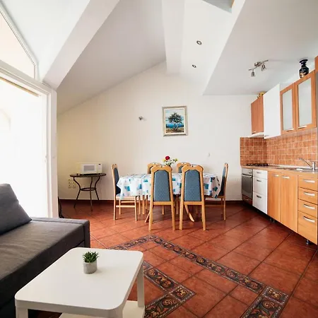 Apartments By The Sea Selce, Crikvenica - 2364 Extérieur photo