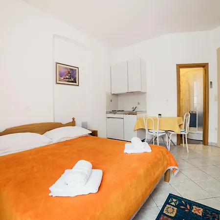 Apartments By The Sea Selce, Crikvenica - 2364 Chambre photo
